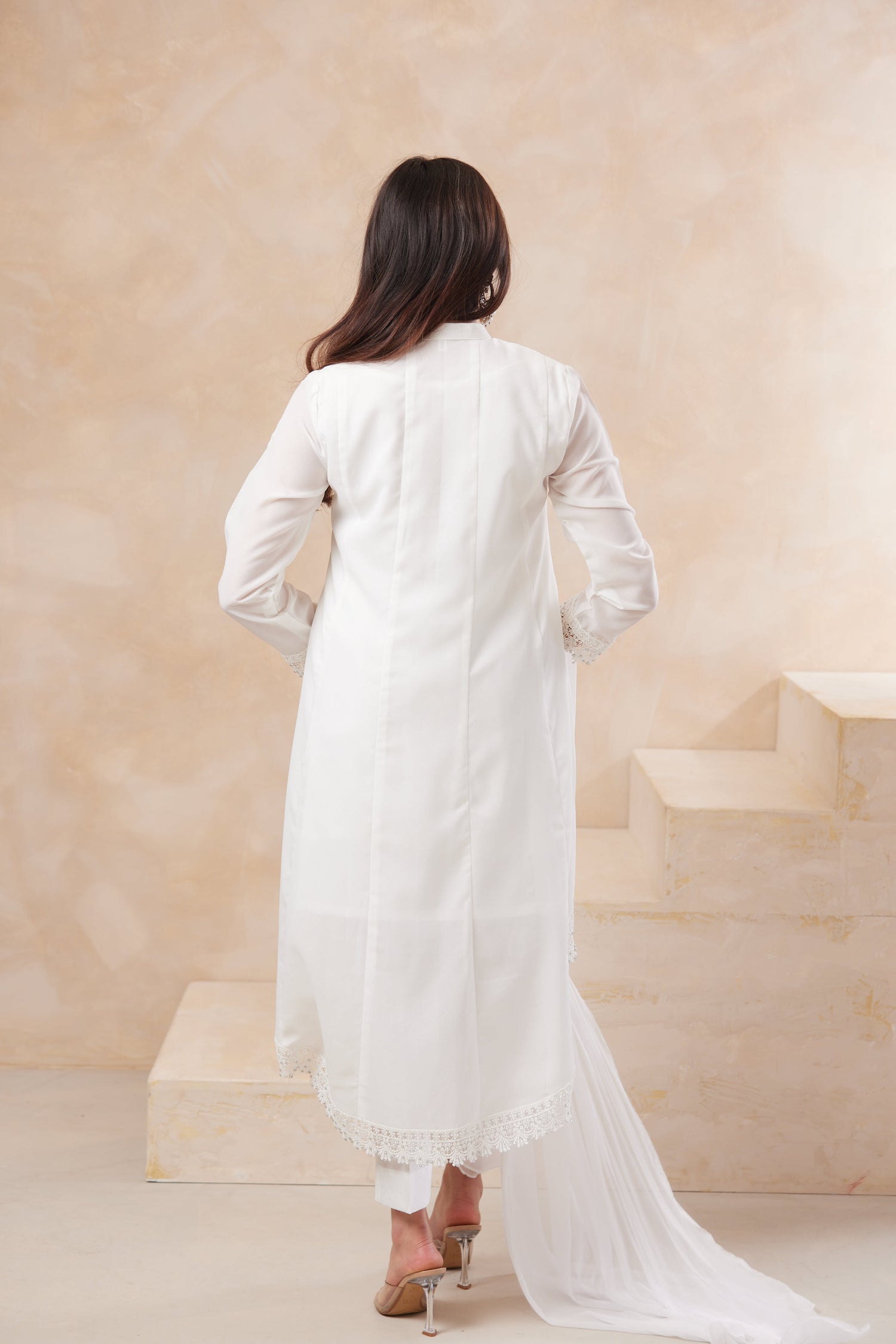 WHITE TESORO
