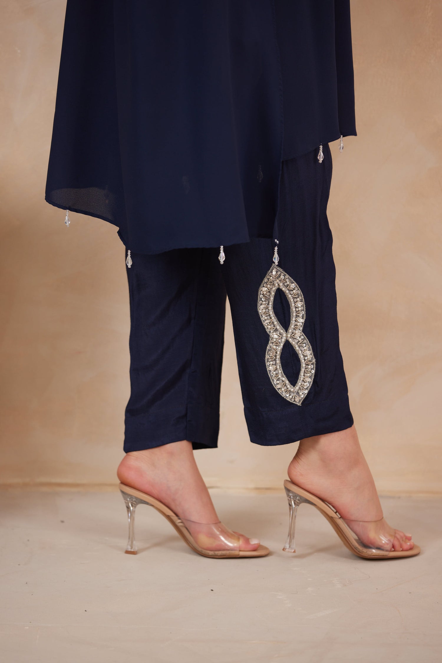 NAVY BLUE DIVINE&