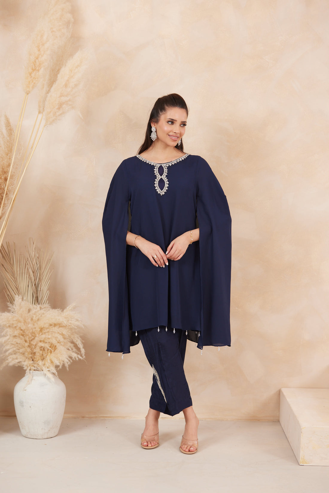 NAVY BLUE DIVINE&