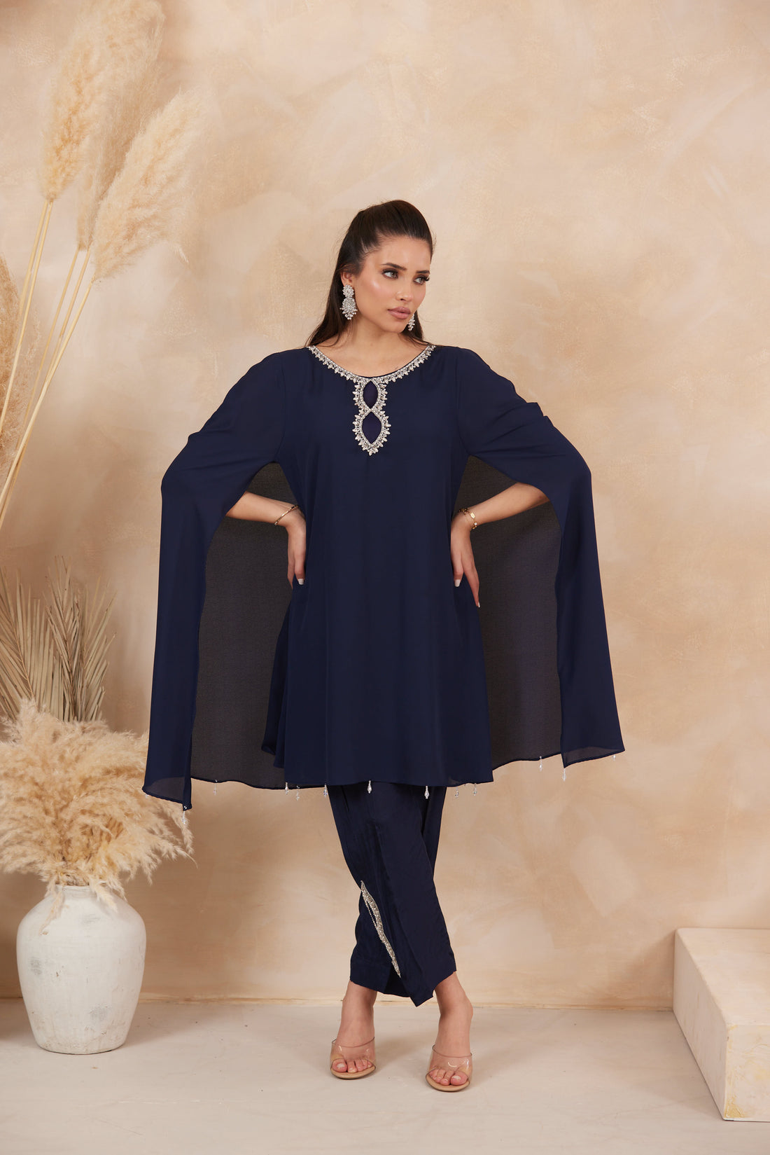 NAVY BLUE DIVINE&